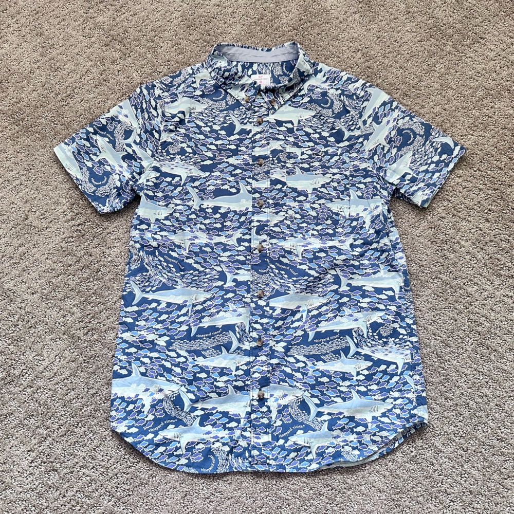 Vineyard Vines for Target Short Sleeve Button Down Shark Print Shirt - L (14/16)